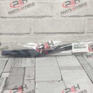 Genuine Toyota Prius Rear Wiper Blade Oem 85242-47071 Rear Wiper Blade