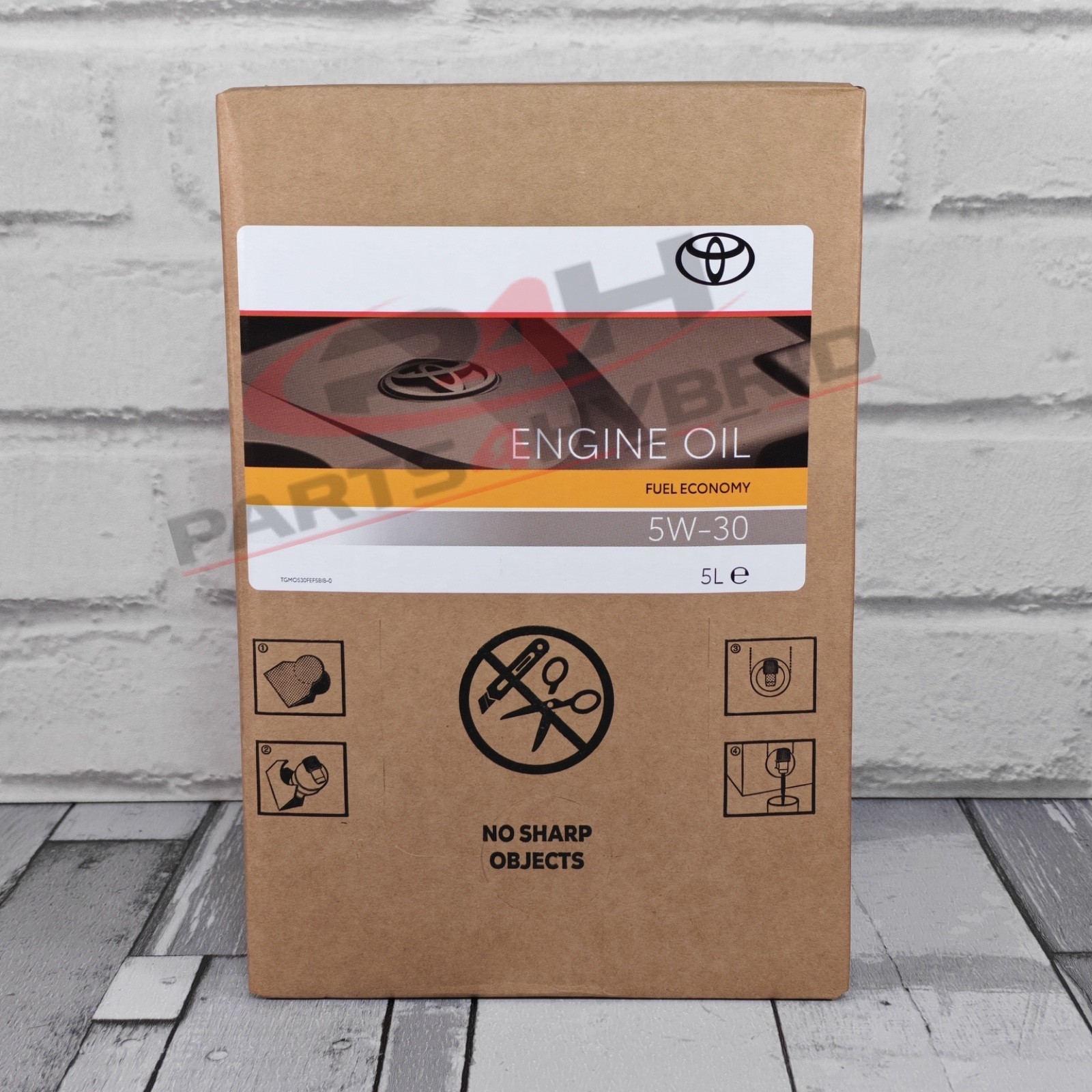 Toyota Yaris 5W30 Engine Oil Semi Synthetic Engine OIL 1.0L & 1.3L Petrol Engine