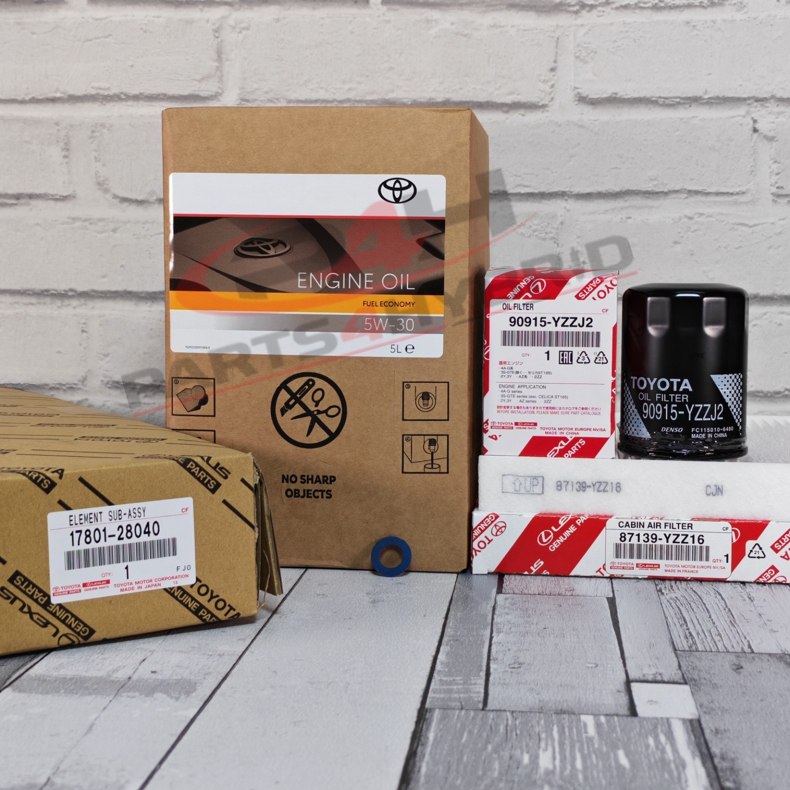 Toyota Alphard Hybrid Service Kit ATH20 08-15 Genuine Toyota 5W30 Oil & Filters