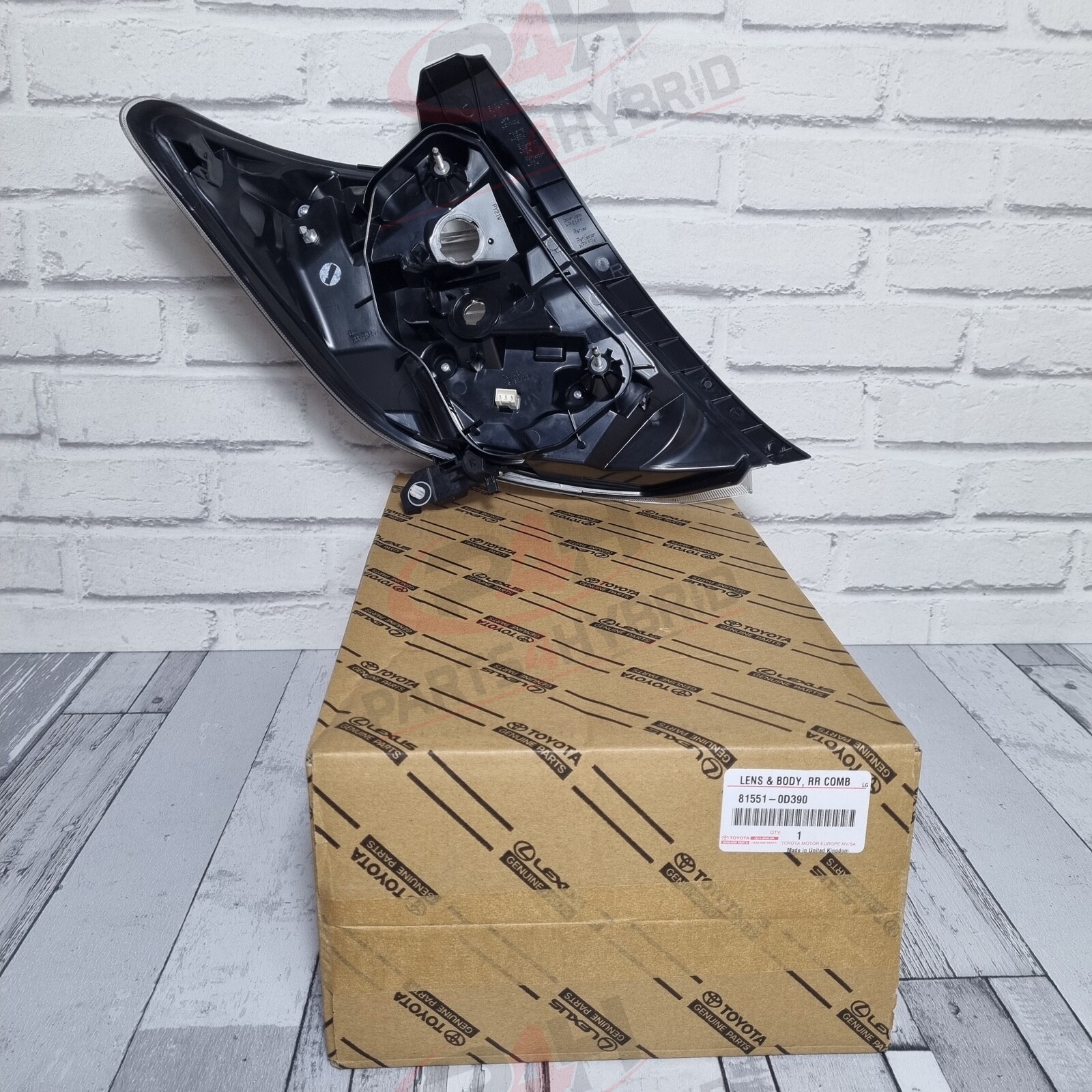 Genuine Toyota Yaris Hybrid Rear Driver Side Stop Light RH Stop Lamp 81551-0D390 - Image 4