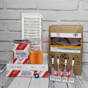 Genuine Toyota Yaris Service Kit 1.3L NSP130 2010-2020 5W30 Oil Plugs & Filters